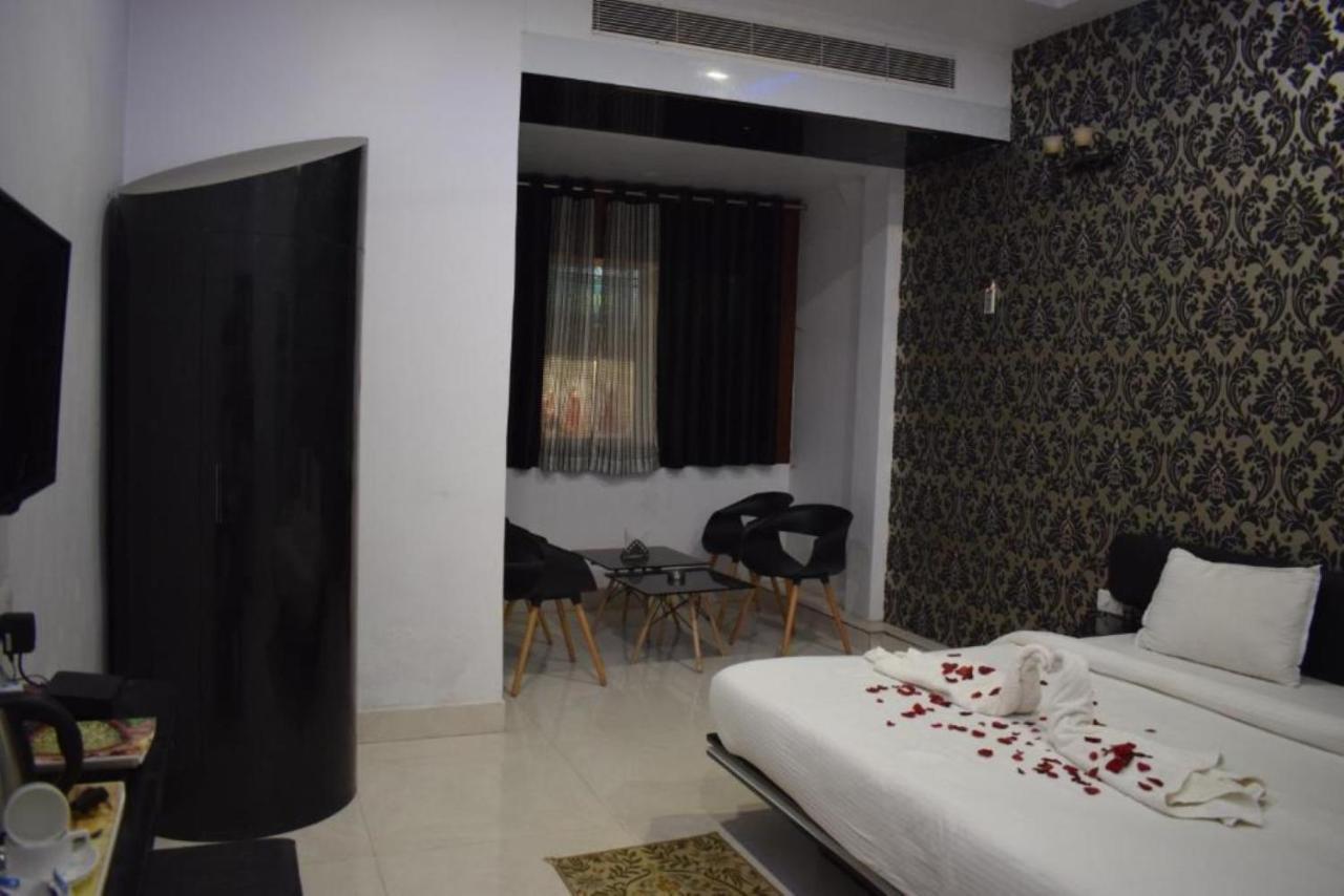 Hotel The Hills, Ambikapur Exterior photo
